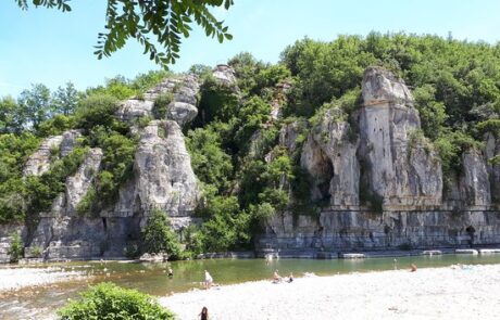 Baignade en rivière - La Beaume